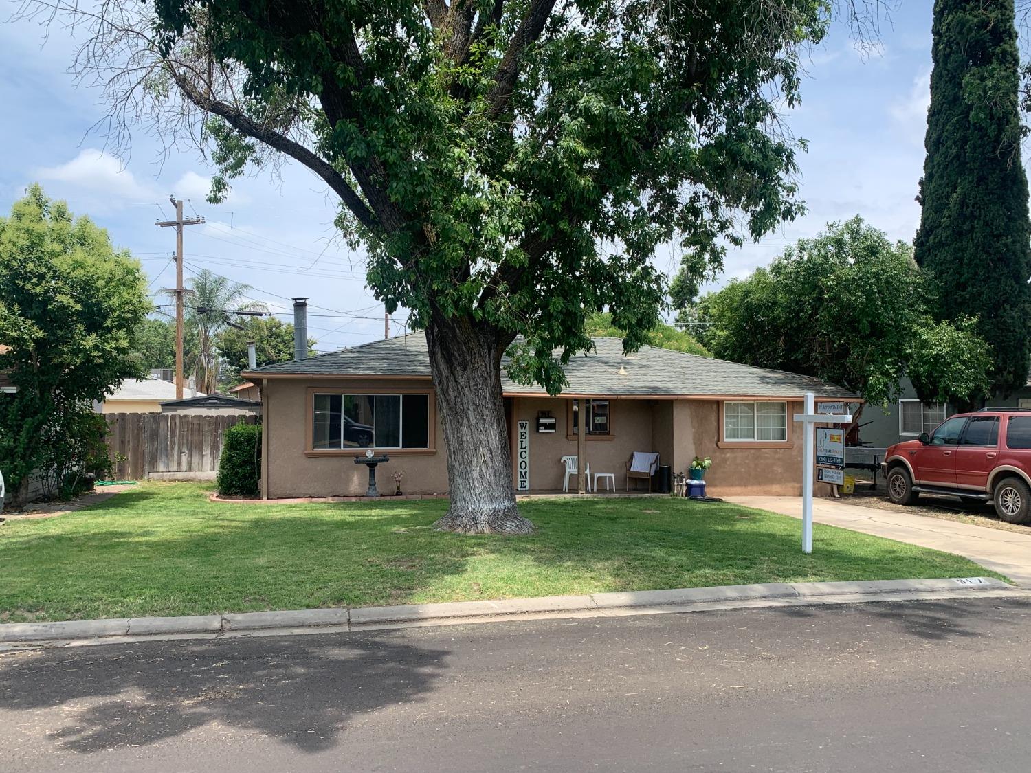 Photo of 917 Hawthorne Ave in Modesto, CA