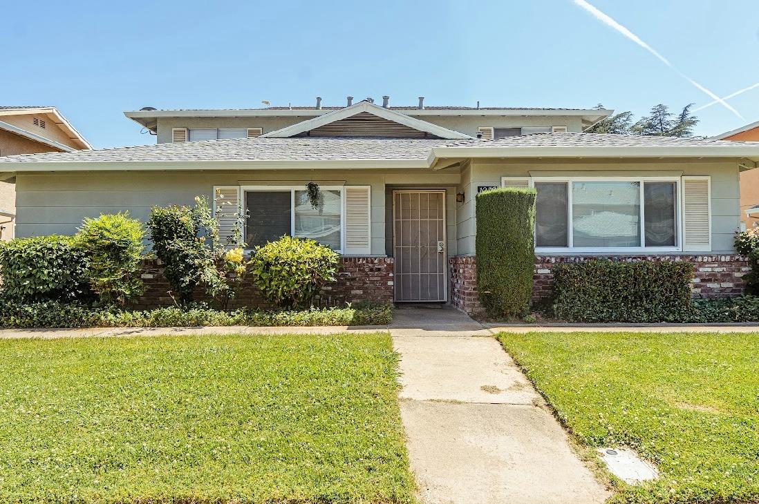 Photo of 1278 Casita Dr #1 in Yuba City, CA
