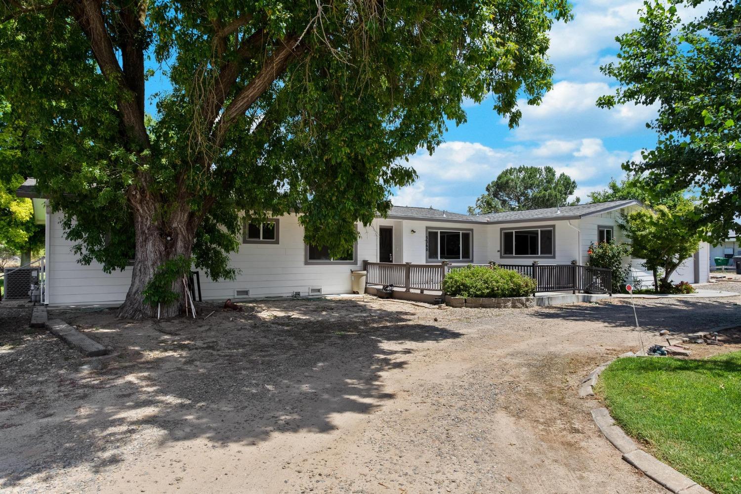 Mulberry Avenue, Atwater, California image 2