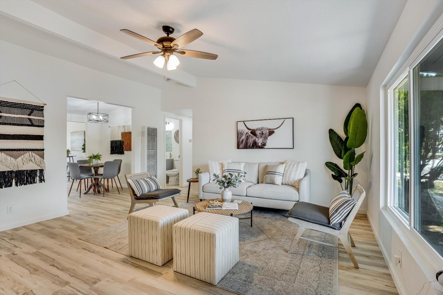Photo of 5613 Rosario Blvd in North Highlands, CA