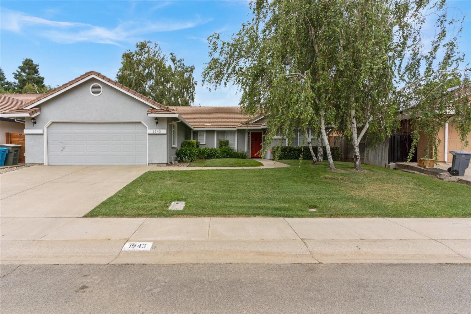 Photo of 1943 Raj Ct in Yuba City, CA