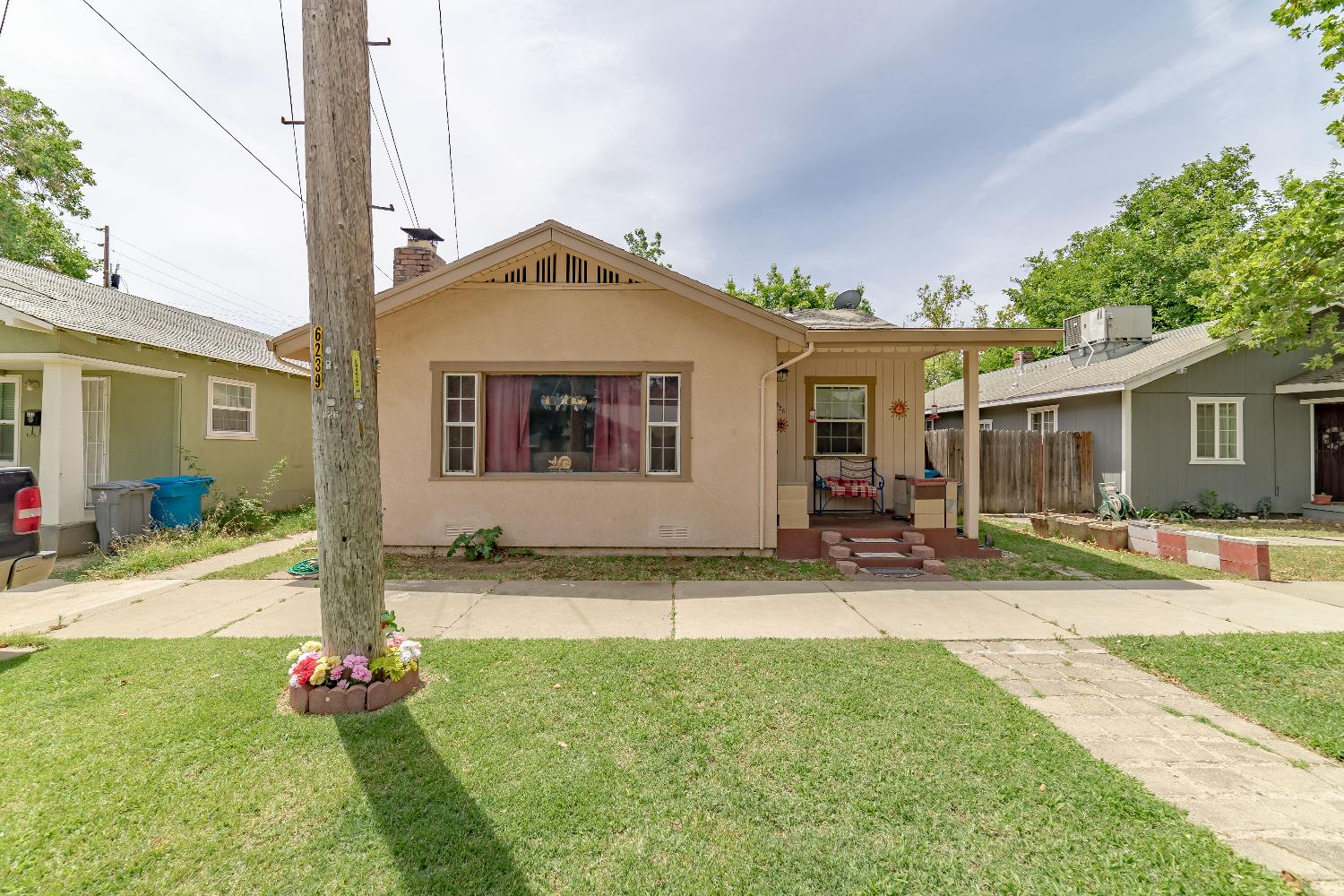 Photo of 826 11th St in Marysville, CA
