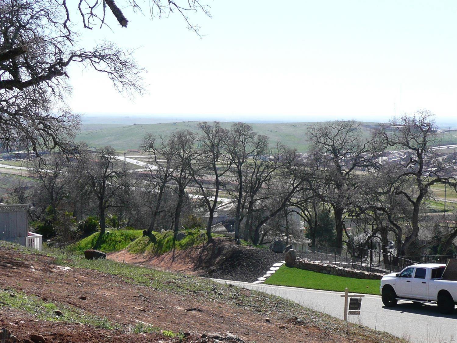 Photo of 1569 Barcelona Dr in El Dorado Hills, CA
