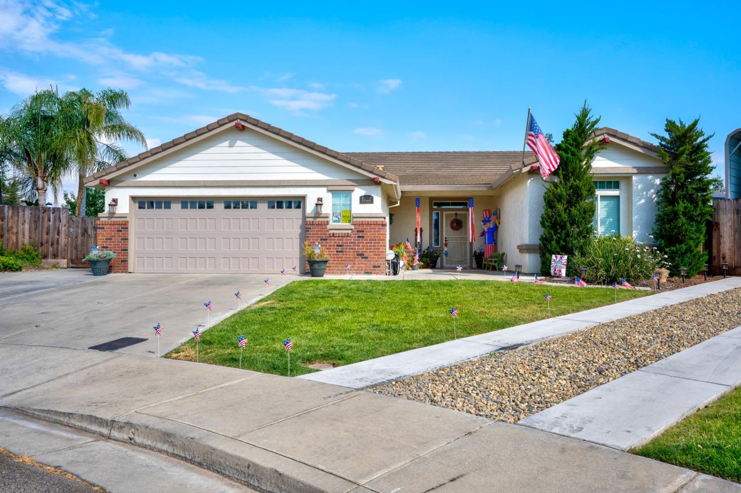 Photo of 1822 Forest Creek Ct in Atwater, CA