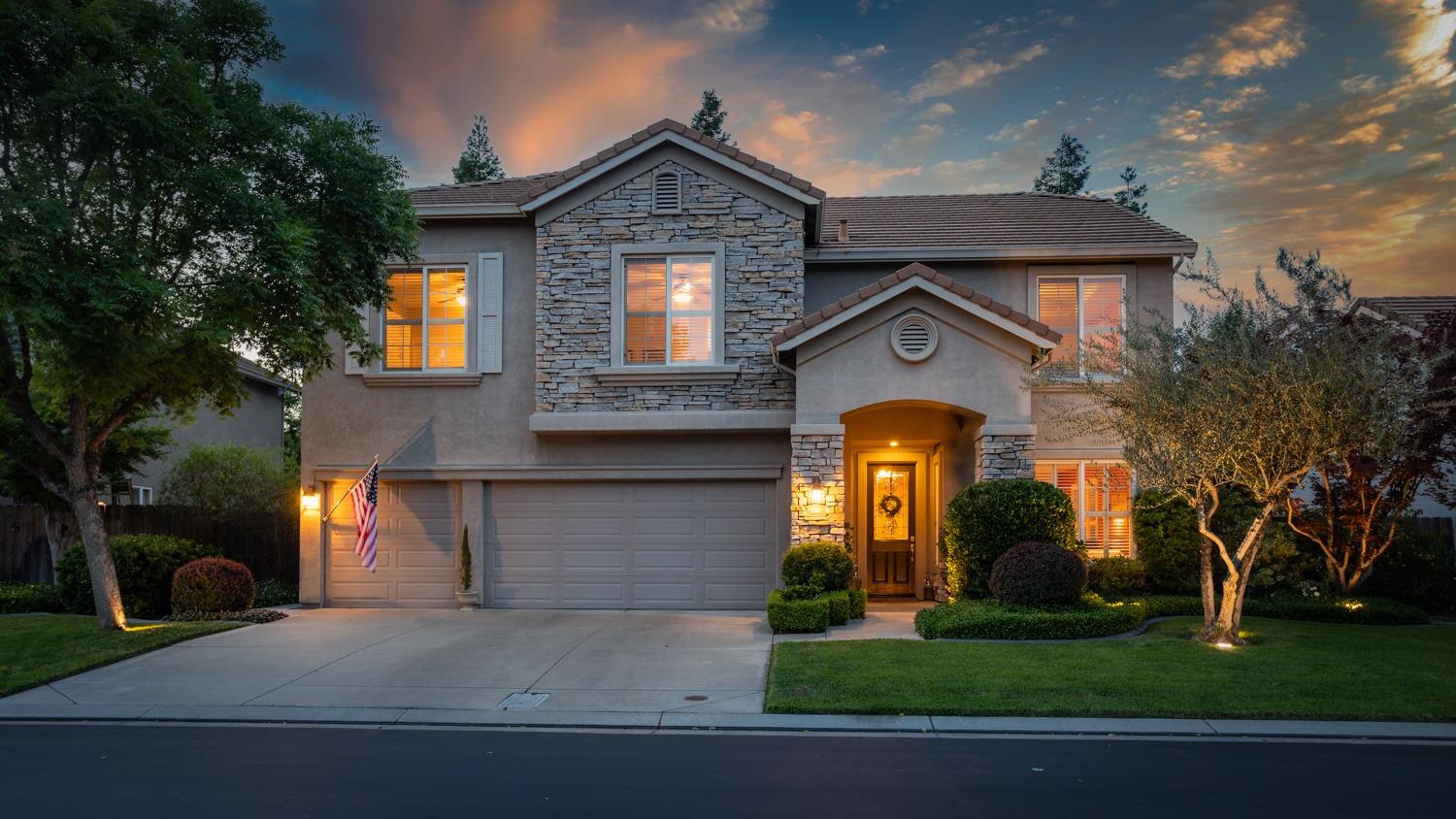 Photo of 1809 Savoie Wy in Modesto, CA