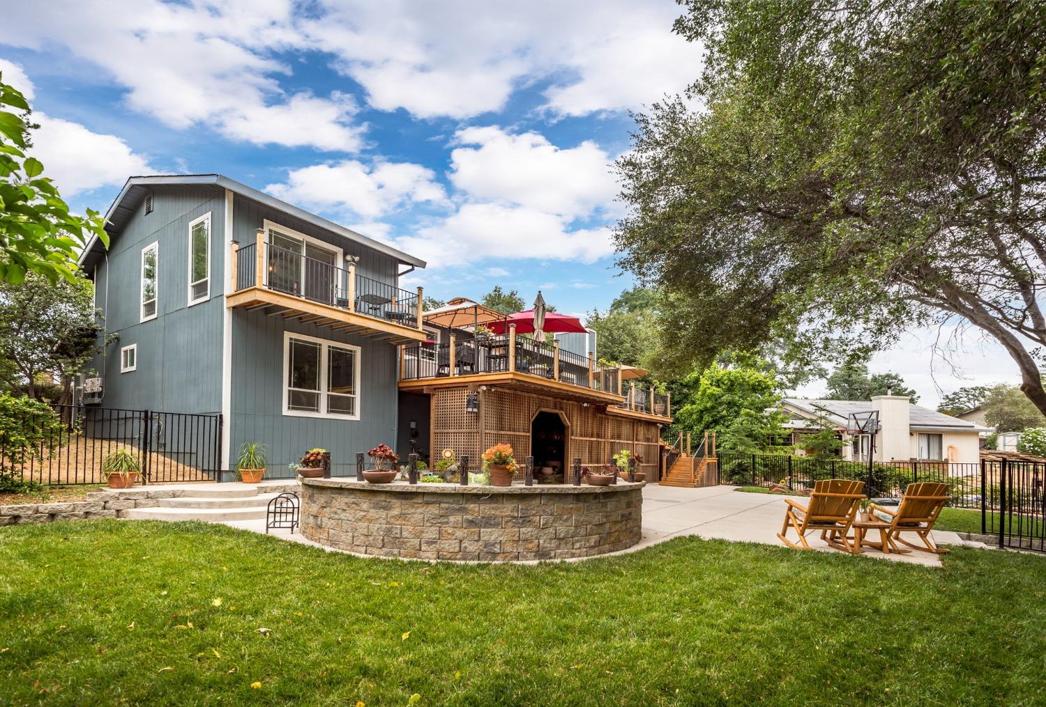 Photo of 460 Appaloosa Ct in El Dorado Hills, CA