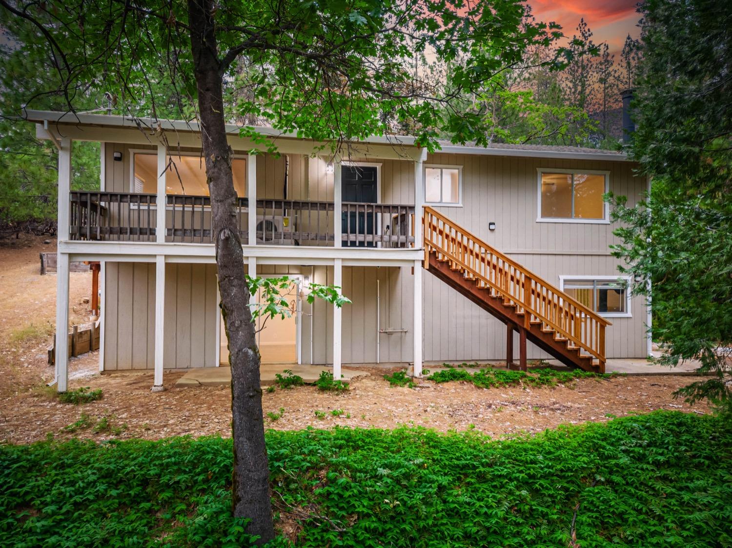 Photo of 26069 Sunset Ct in Pioneer, CA