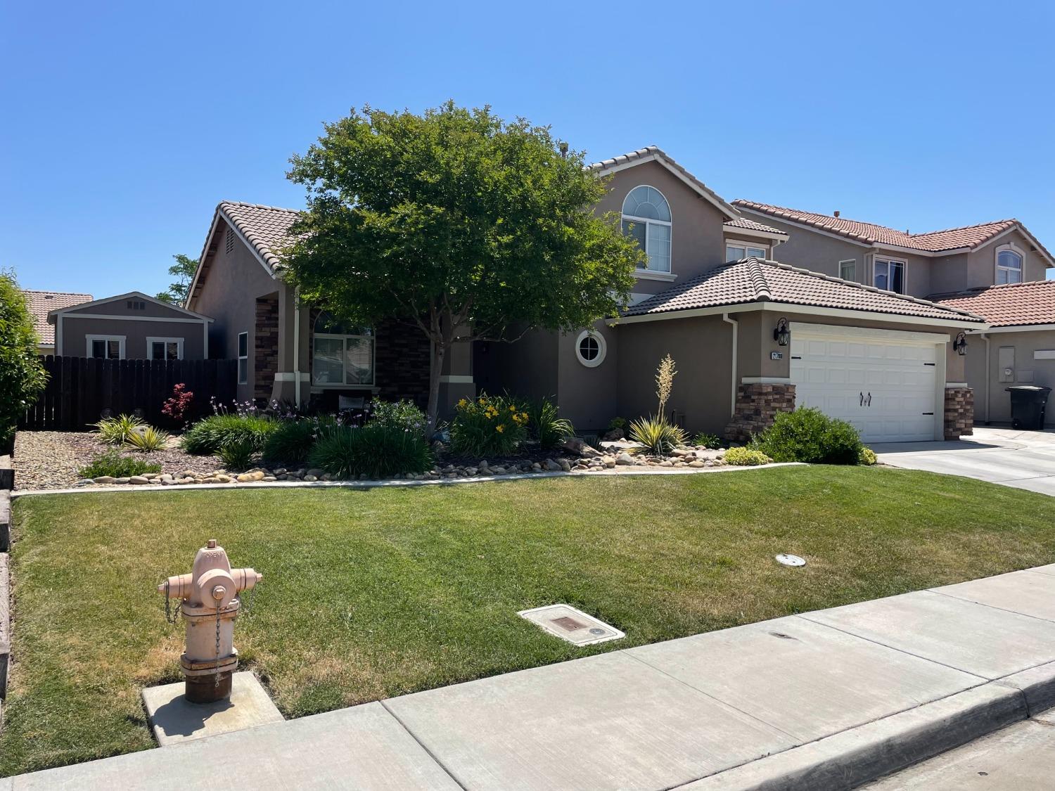 Photo of 21700 Squire Ave in Dos Palos, CA