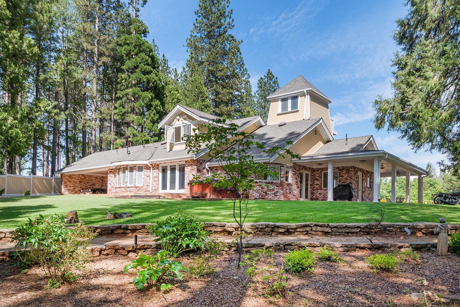 Sky Ranch Lane, Camino, California image 9