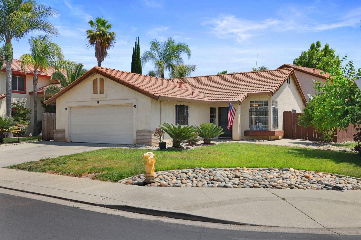 Photo of 400 Waddell Wy in Modesto, CA