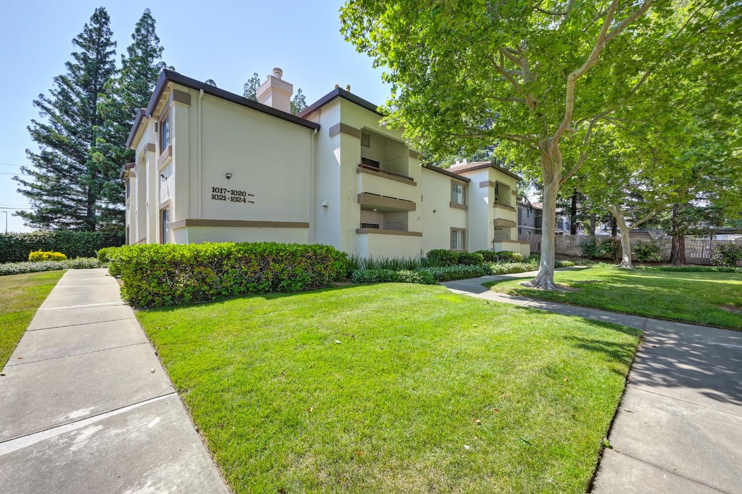 Photo of 8020 Walerga Rd #1022 in Antelope, CA