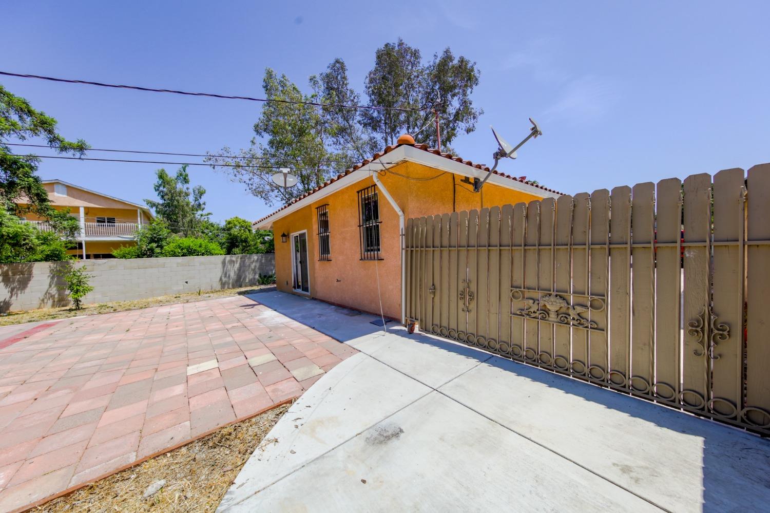 Detail Gallery Image 31 of 60 For 3217 N E St, Stockton,  CA 95205 - 3 Beds | 2 Baths