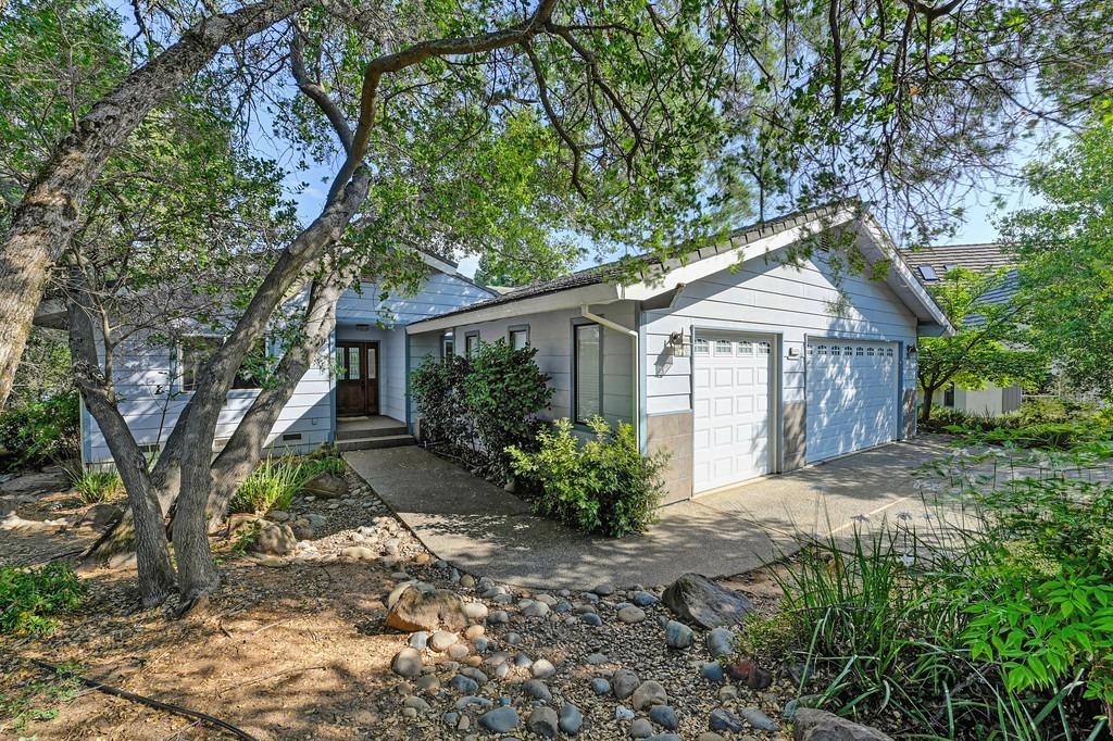 Photo of 6333 Puerto Dr in Rancho Murieta, CA
