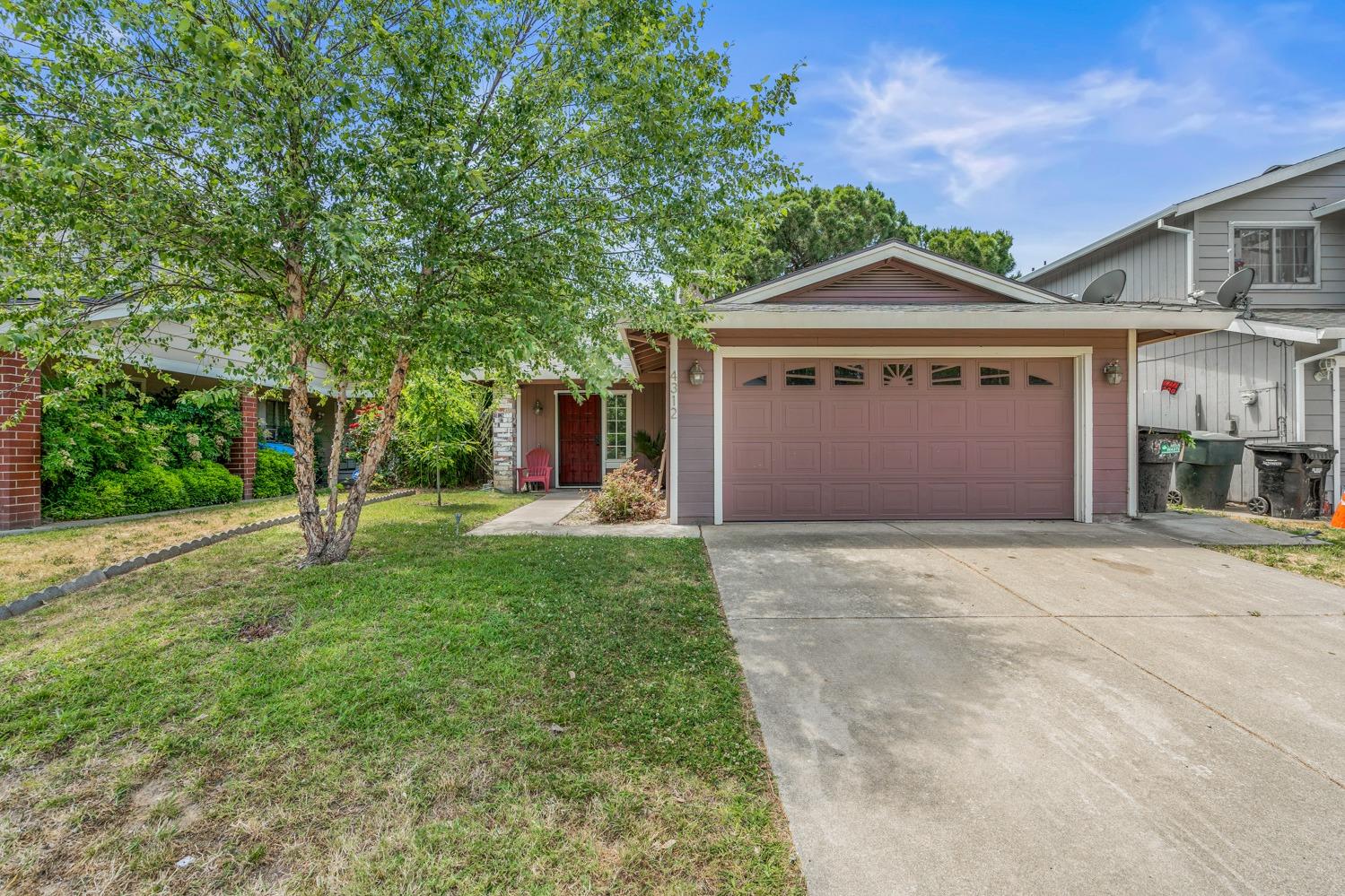 Photo of 4312 Calcutta Wy in Sacramento, CA
