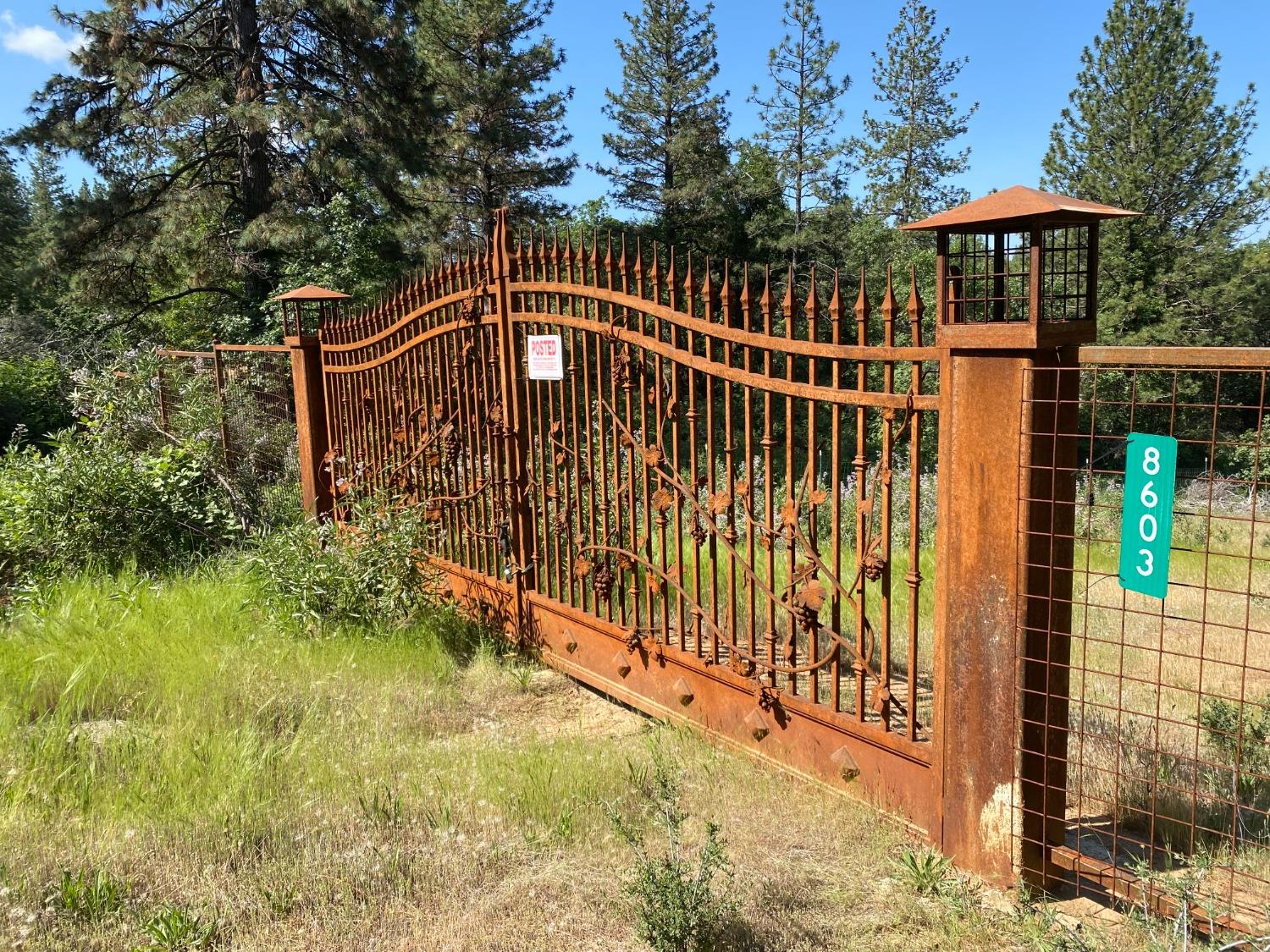 Photo of 8603 Blue Bonnet in Somerset, CA