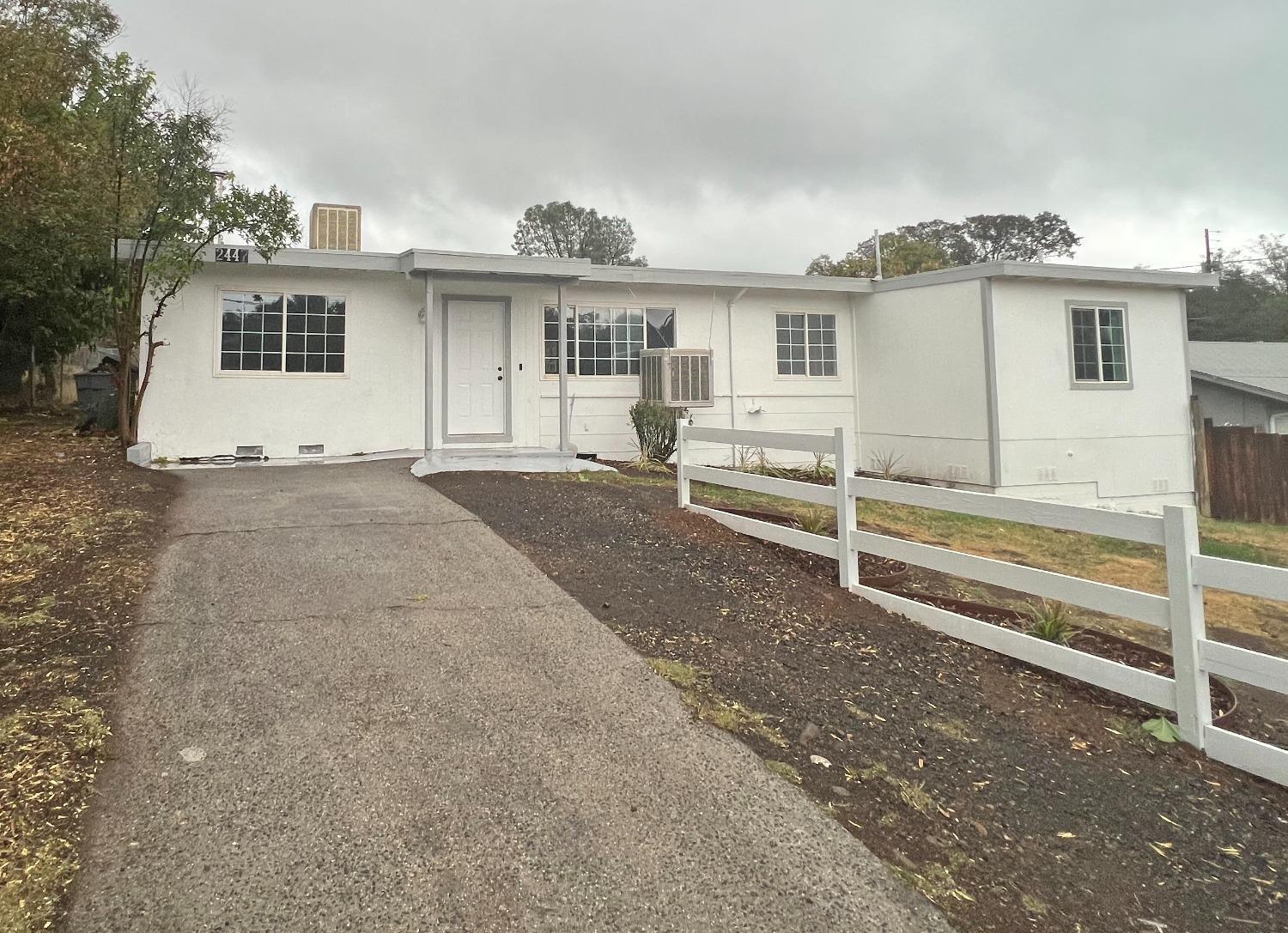 Photo of 2447 Foothill Blvd in Oroville, CA