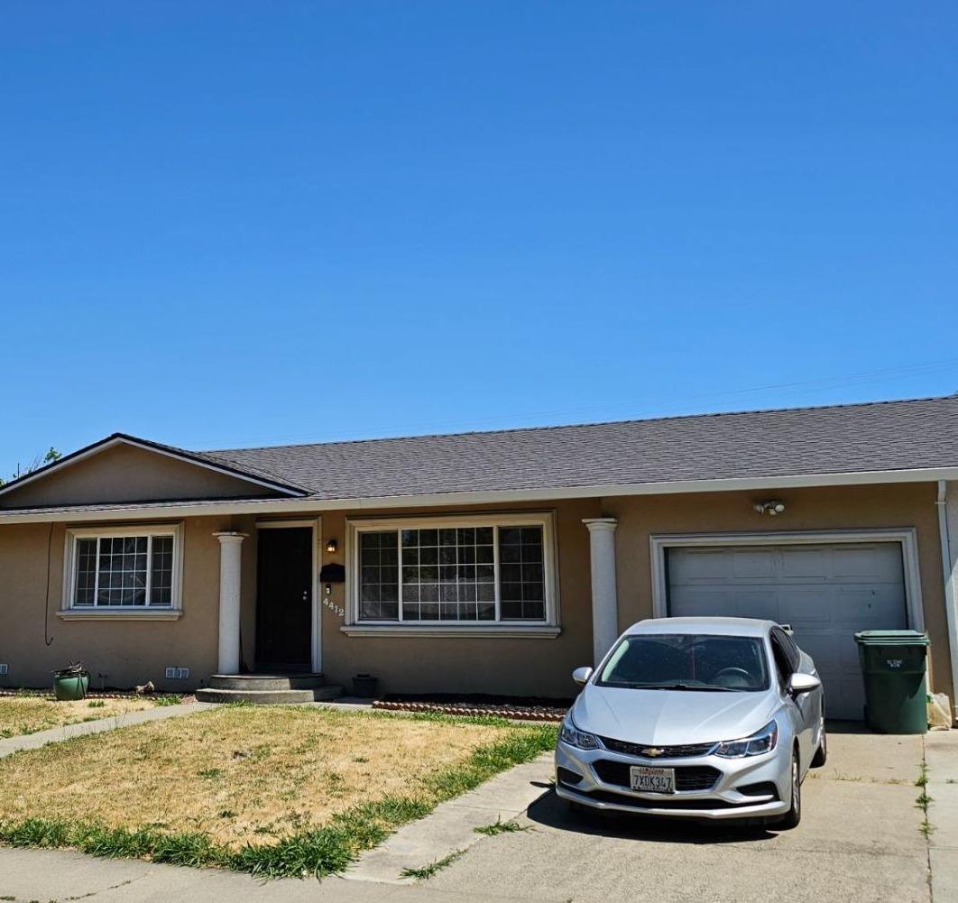 Photo of 4412 Penwith Wy in North Highlands, CA