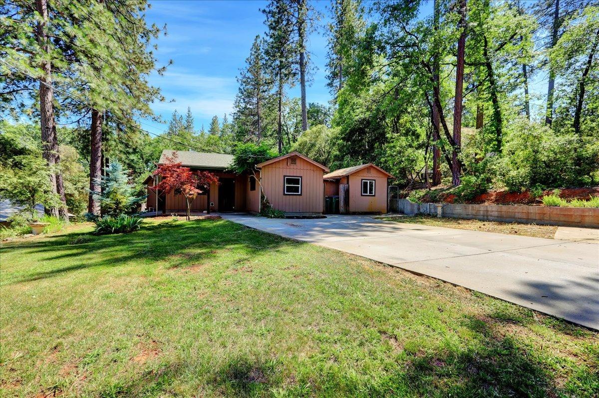 Photo of 13008 Brookview Drive Cir in Grass Valley, CA