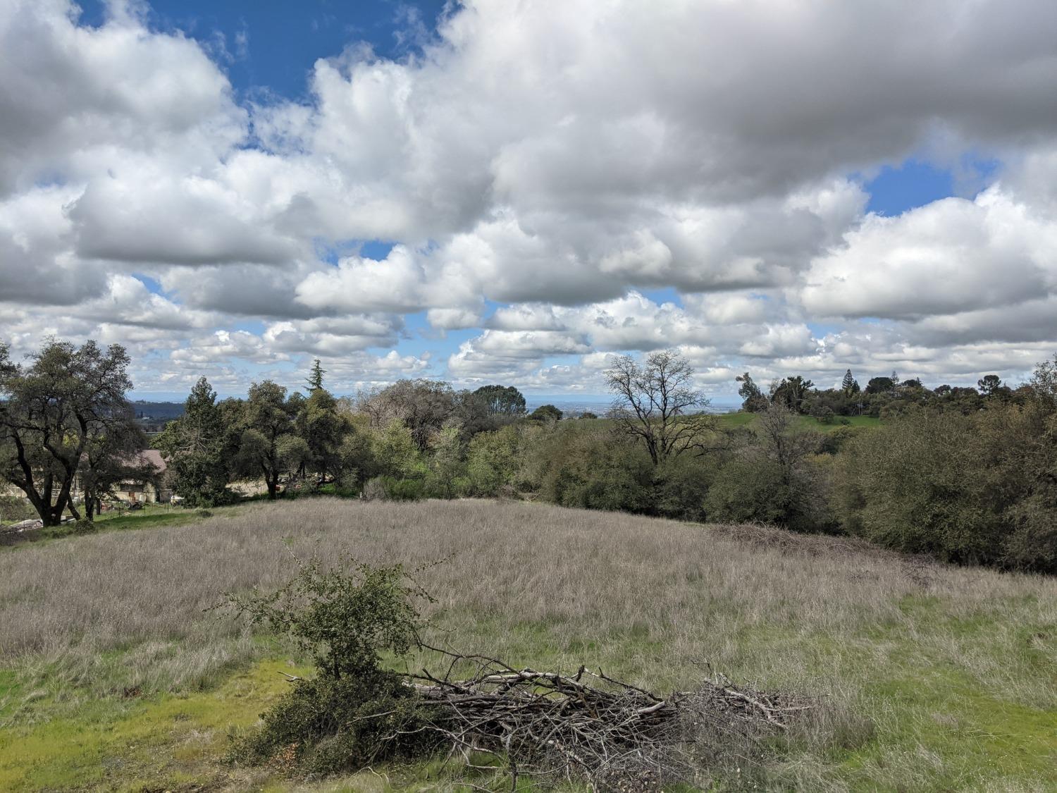 Moran Court, Auburn, California image 1