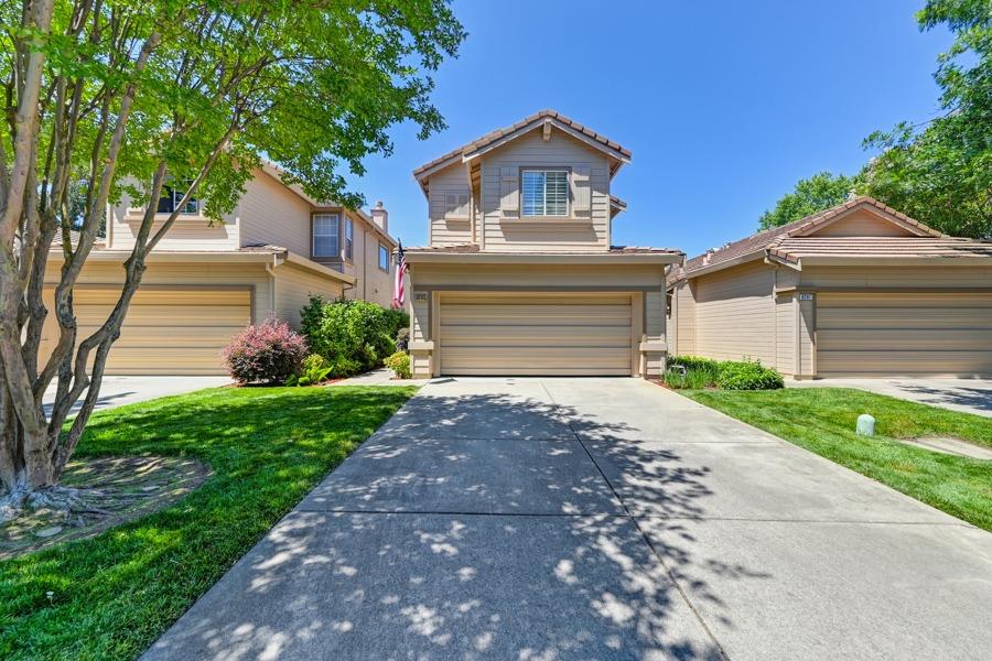 Photo of 8205 Heritage Meadow Ln in Citrus Heights, CA