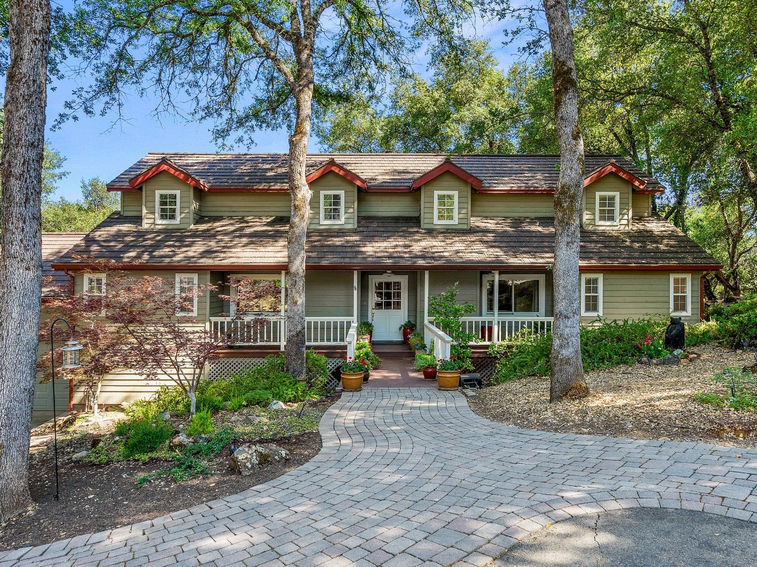 Photo of 6180 Cobblestone Rd in Placerville, CA
