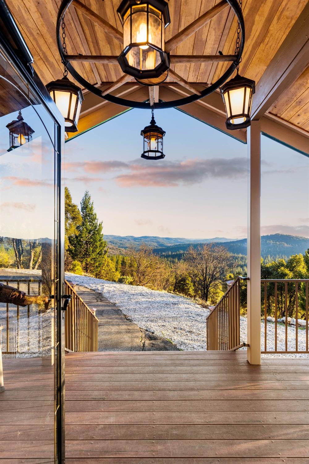 Photo of 14210 Murphy Pl in Grass Valley, CA