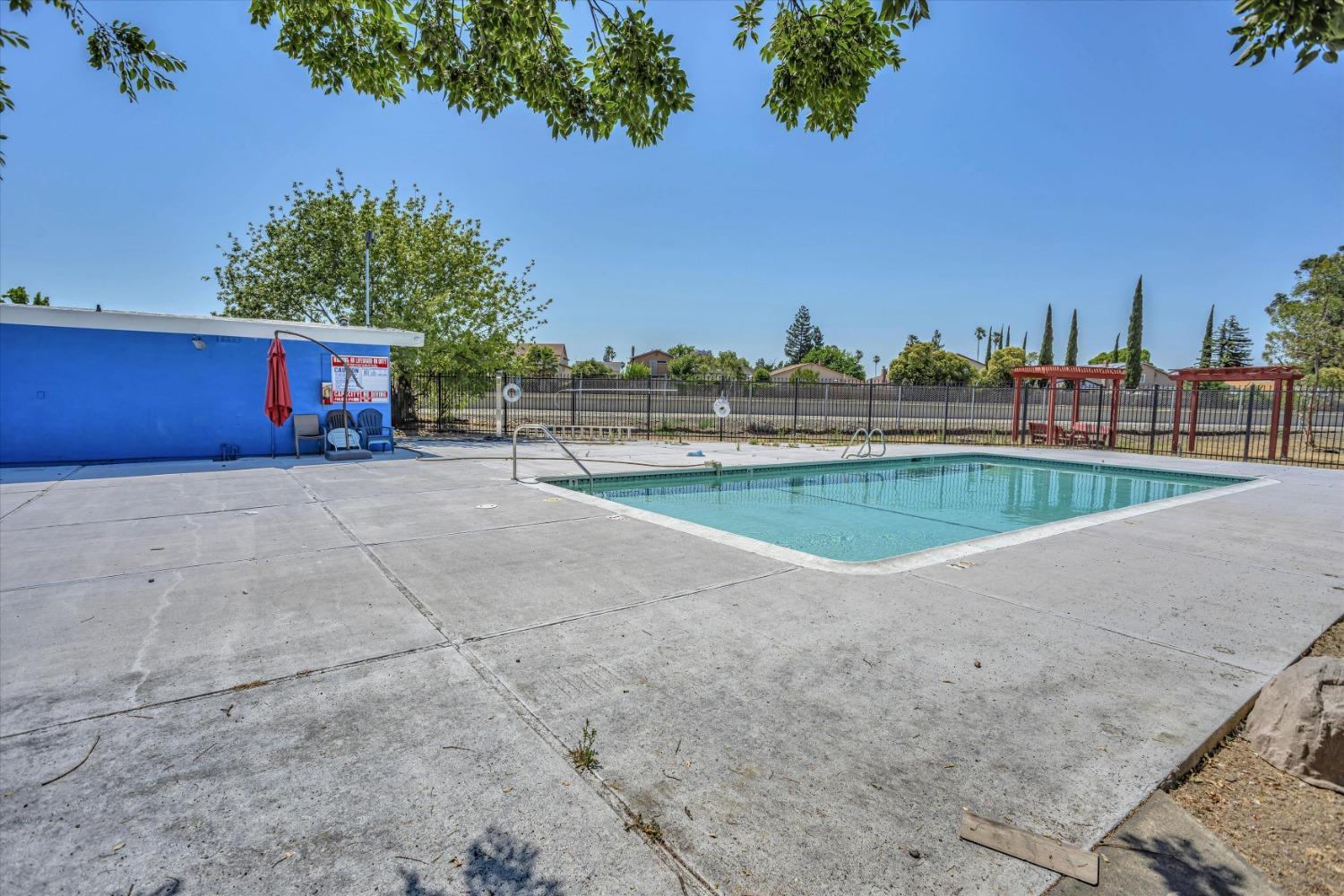 Photo #19: 223060944 Listing: Photo #19