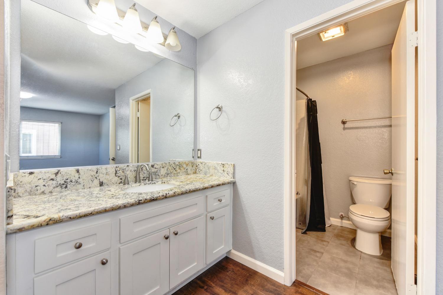 Photo #13: 223061035 Listing: Photo #13