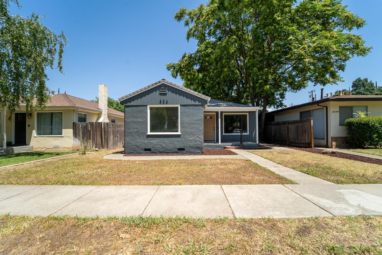 Photo of 826 Vermont St in Gridley, CA