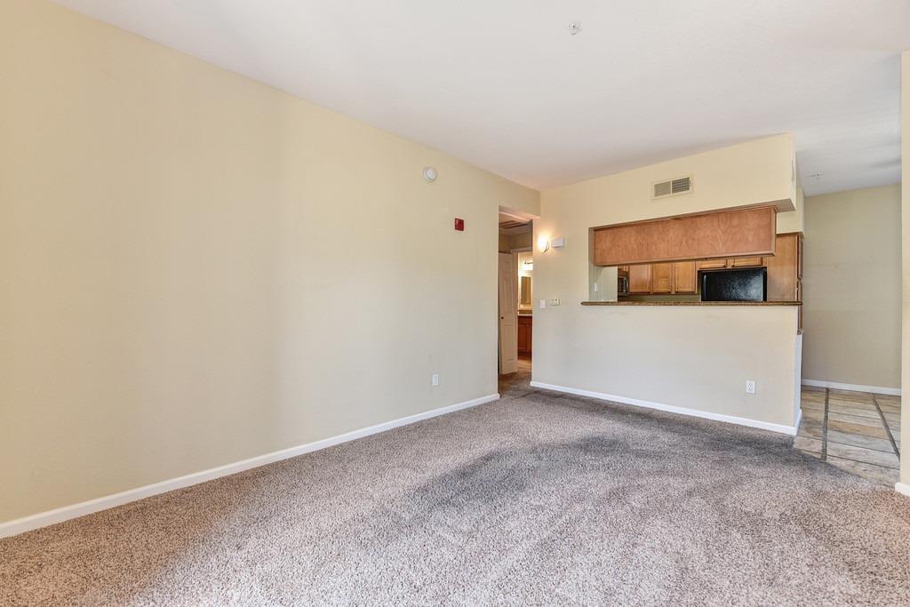 Photo #20: 223061552 Listing: Photo #20