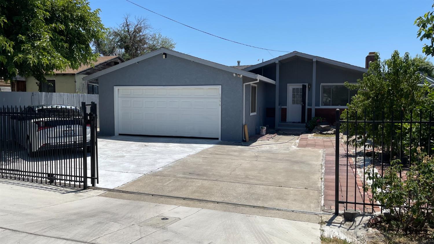 Photo of 1896 11th Ave in Olivehurst, CA