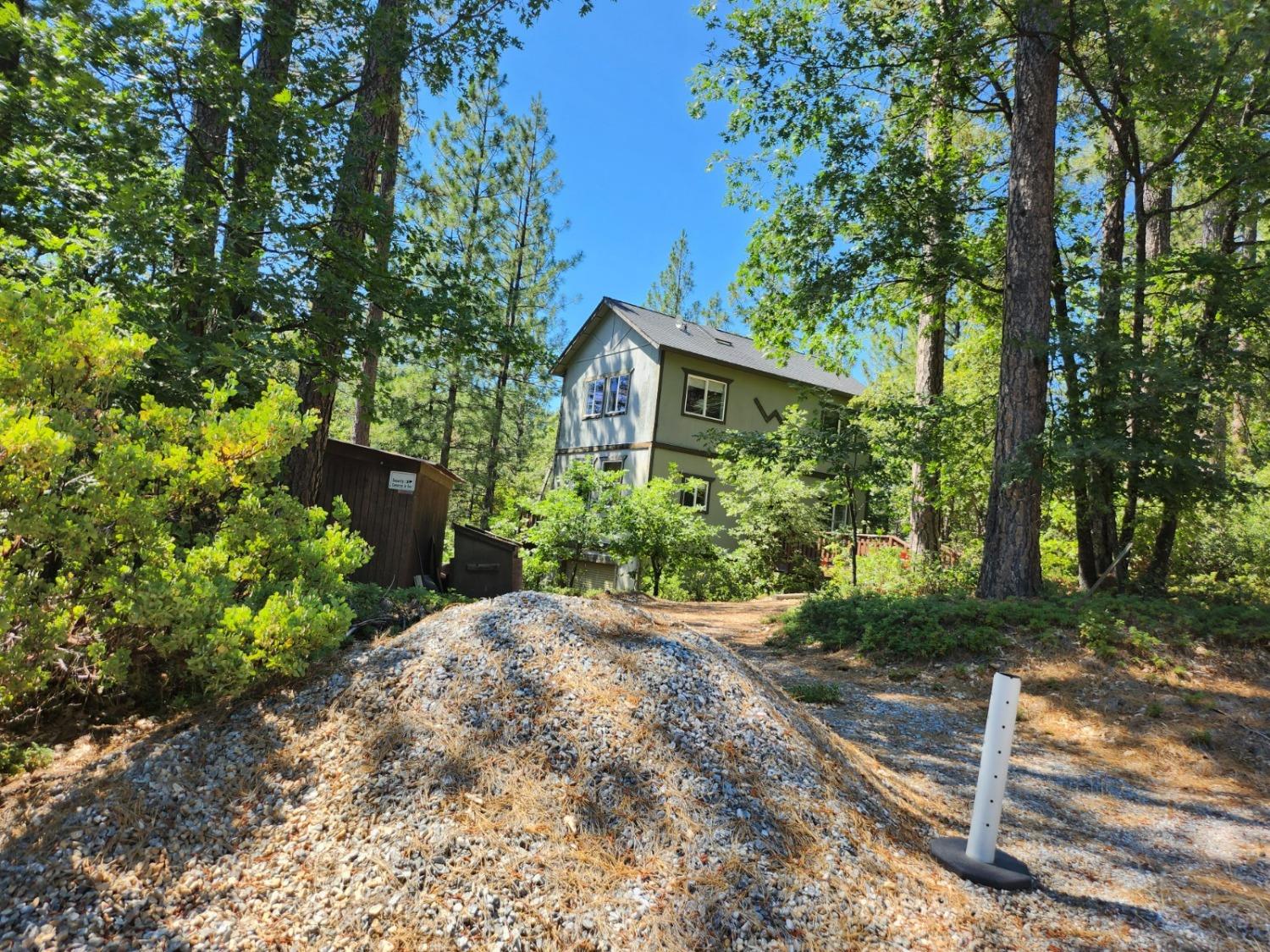 Lookout Mountain Drive, Camino, California image 37