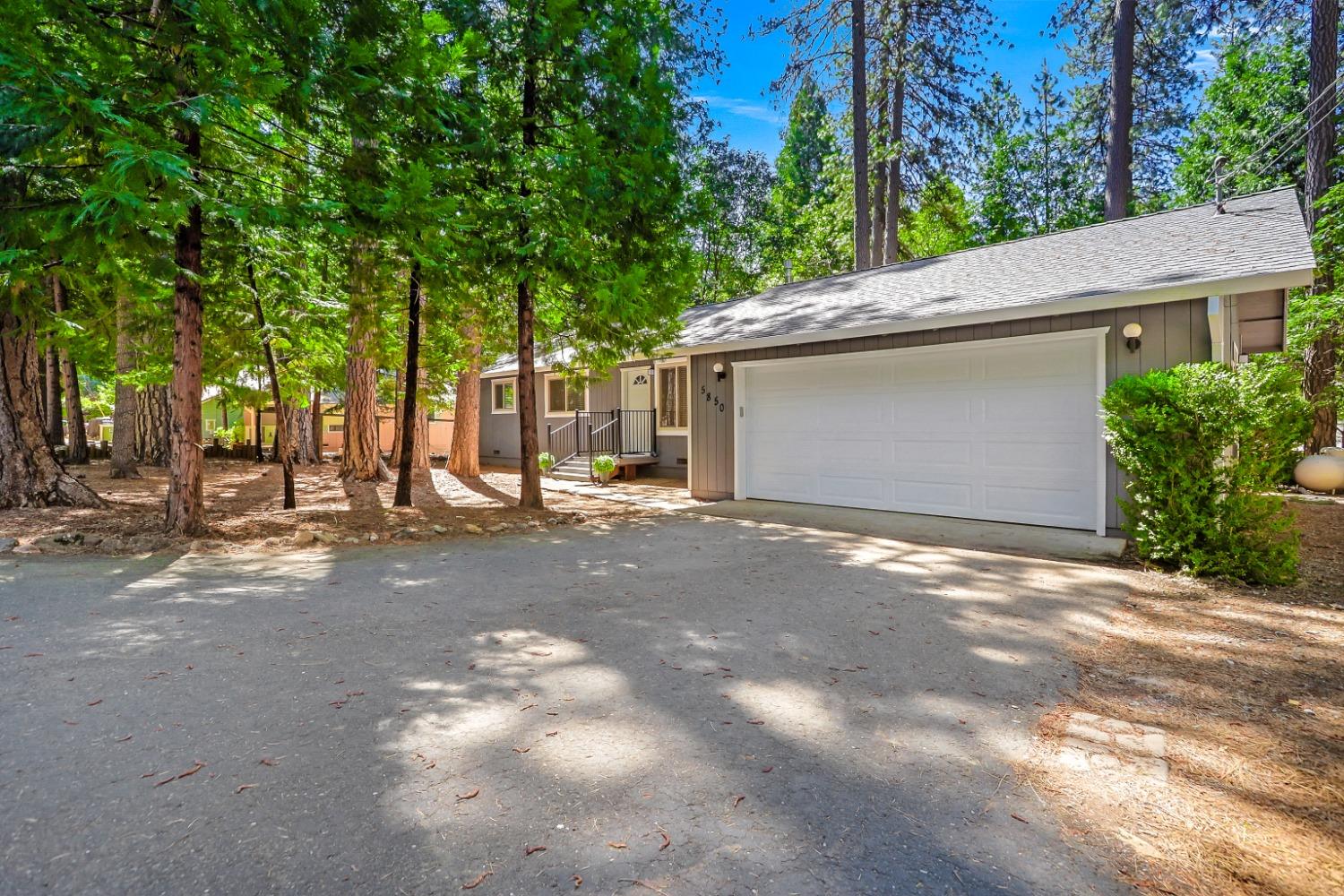 Lupin Lane, Pollock Pines, California image 3