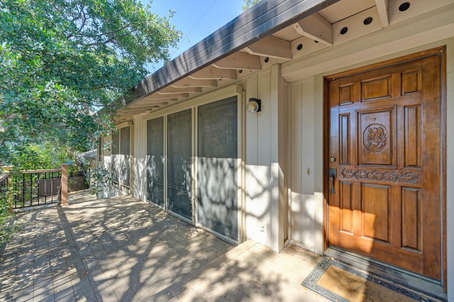 Photo of 9809 Blue Lake Dr in Folsom, CA