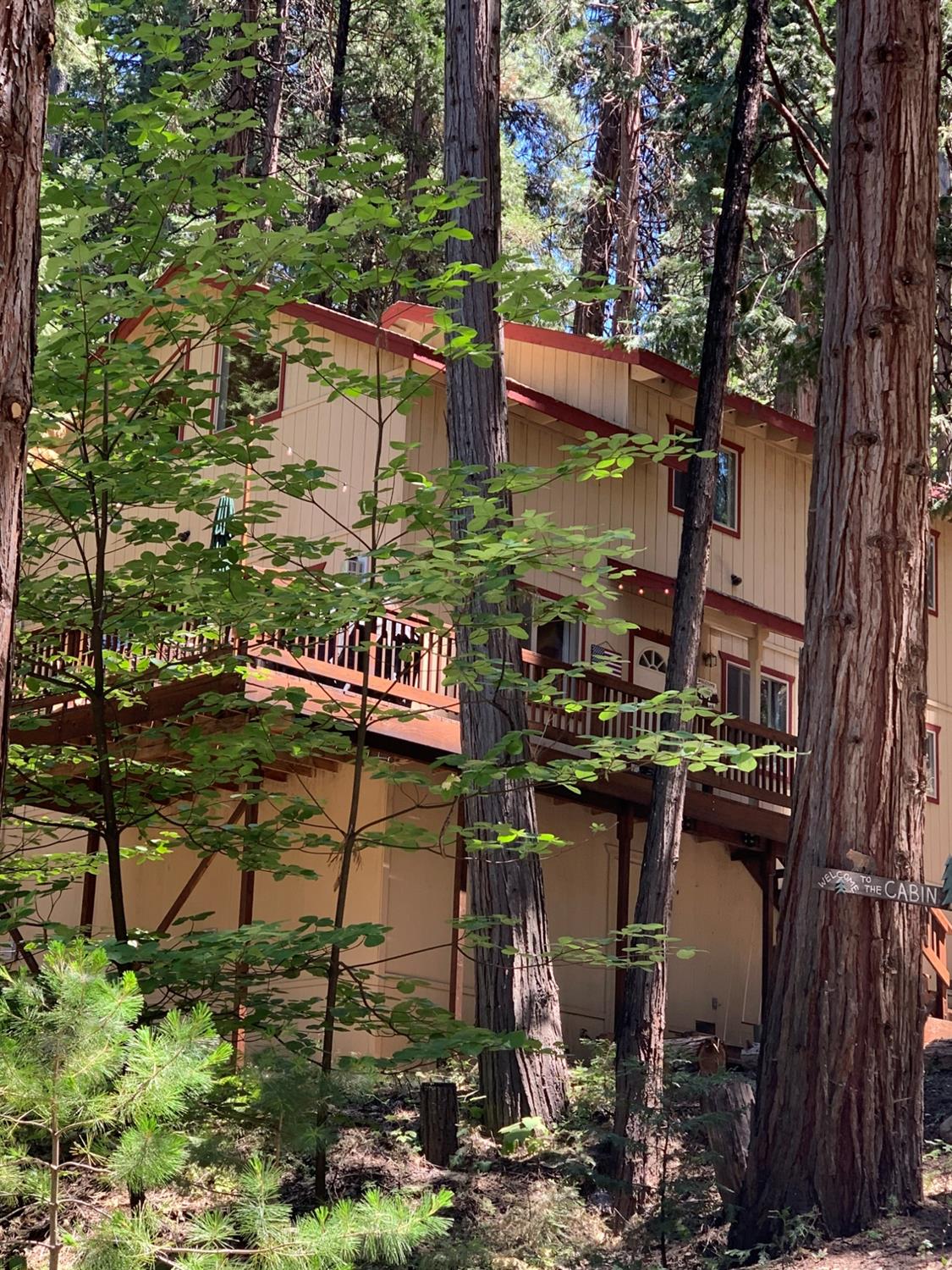 Photo of 781 Summit View Rd in Arnold, CA