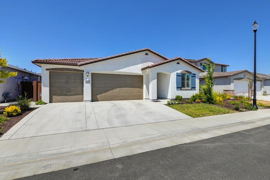Photo of 5136 Fandango Loop in Roseville, CA