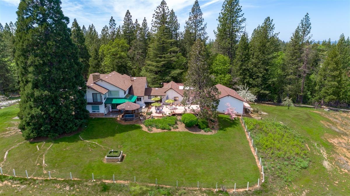 Apple Vista Lane, Camino, California image 15