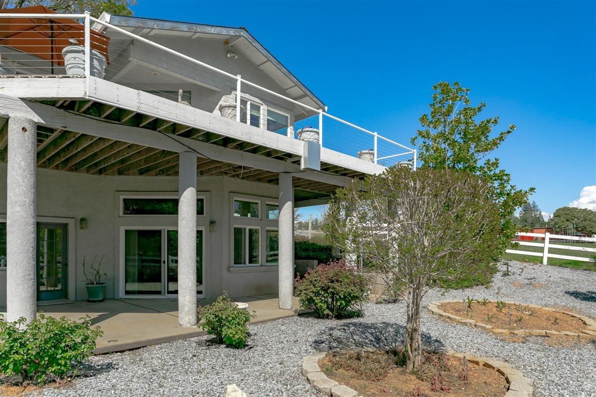 Apple Vista Lane, Camino, California image 13