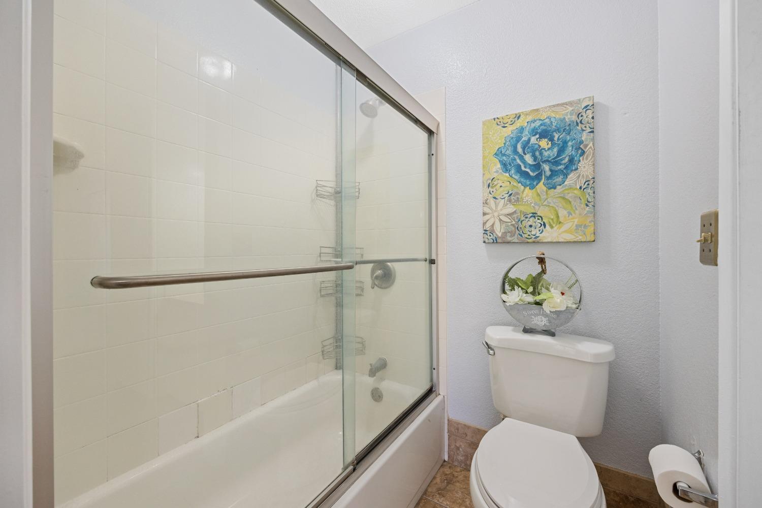 Photo #30: 223065812 Listing: Photo #30