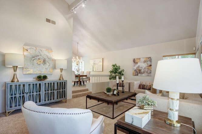 Photo of 1752 Park Place Dr in Carmichael, CA