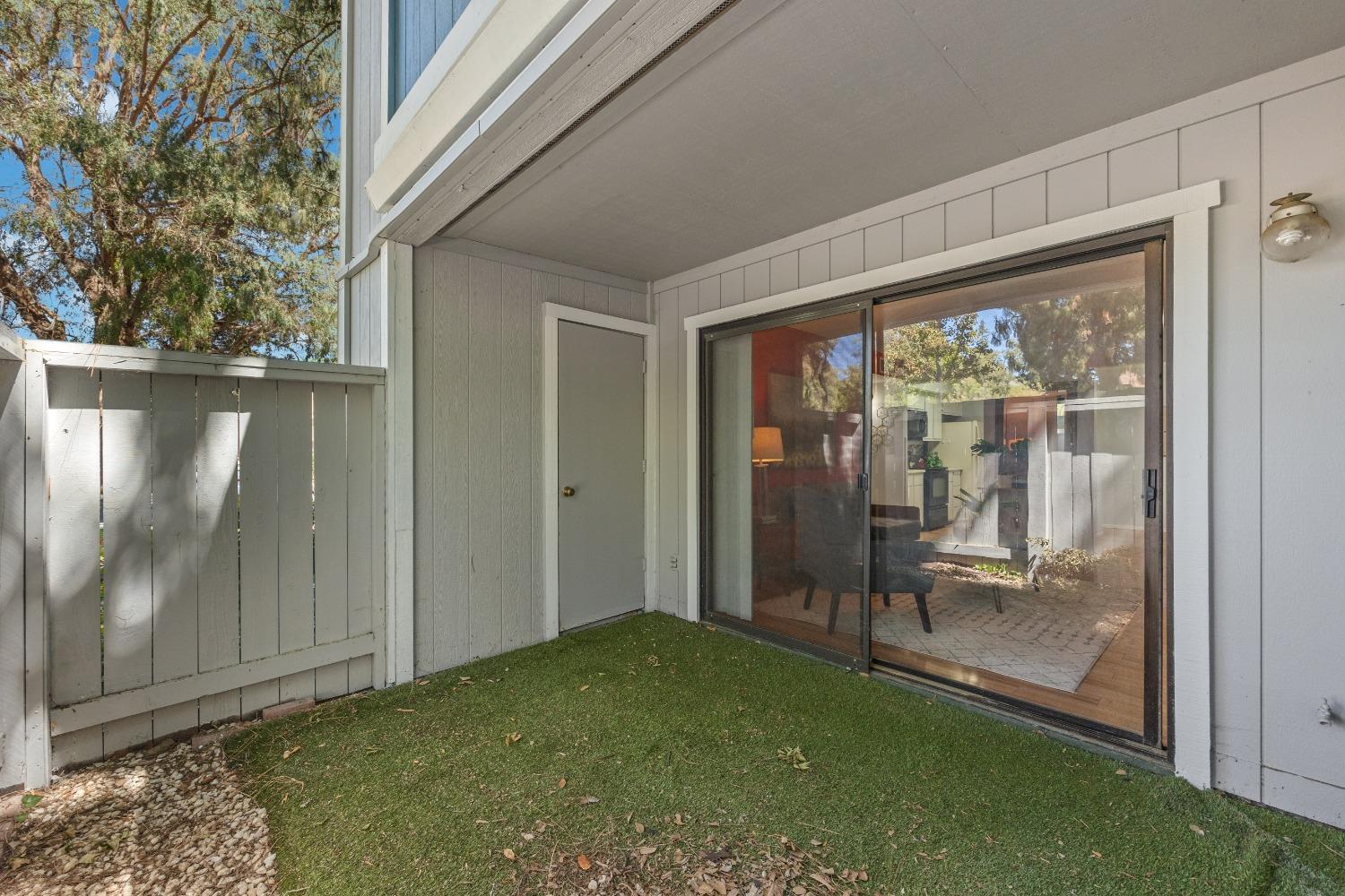 Photo #32: 223065812 Listing: Photo #32