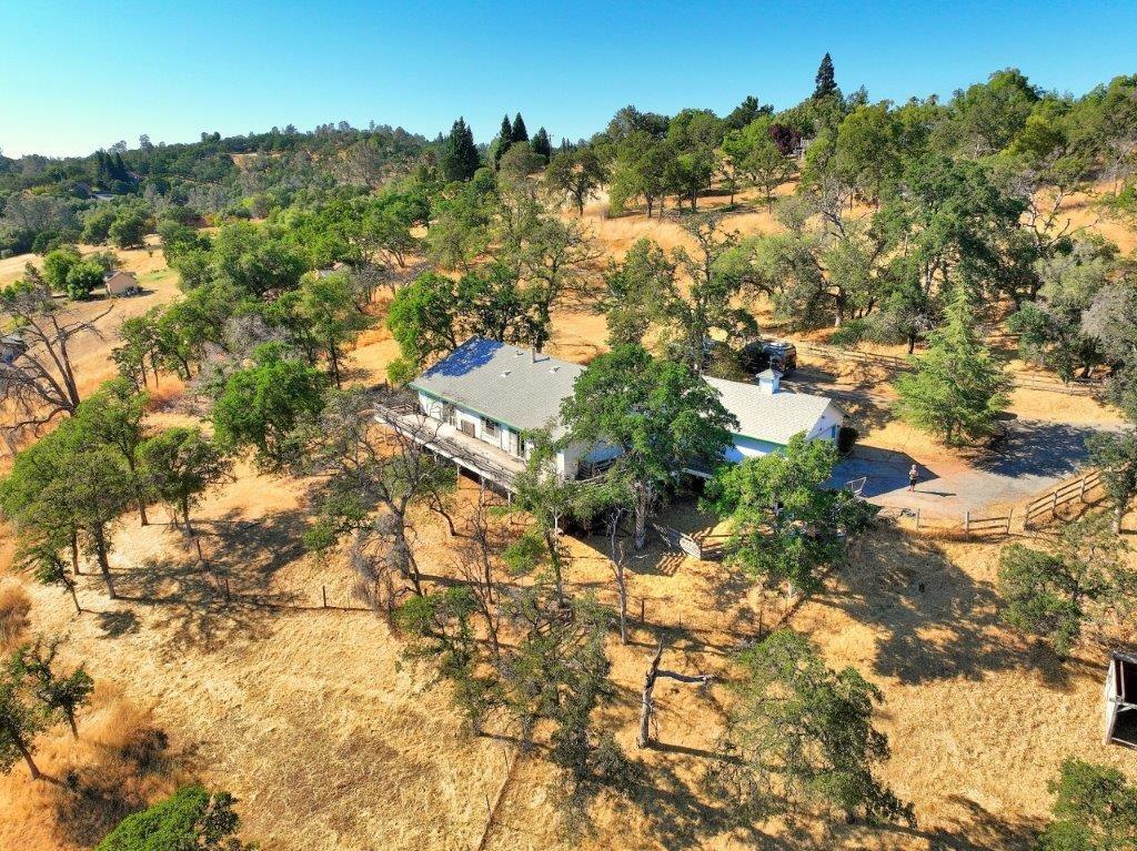 Photo of 7385 Mount Vernon Rd in Auburn, CA