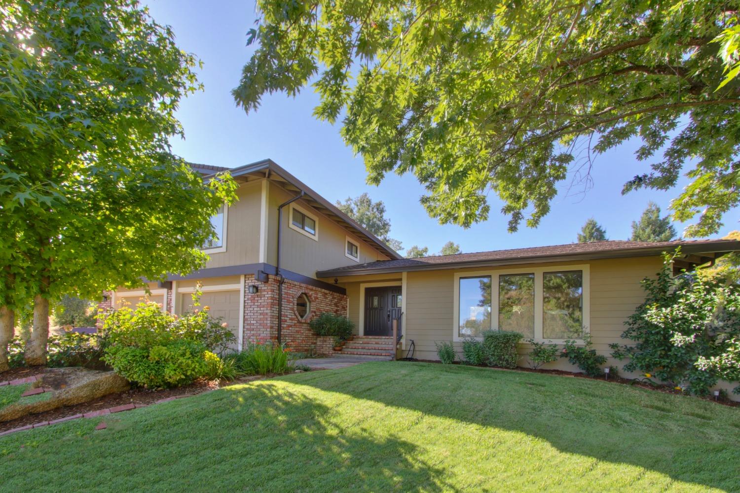 Photo of 7945 Callison Rd in Penryn, CA