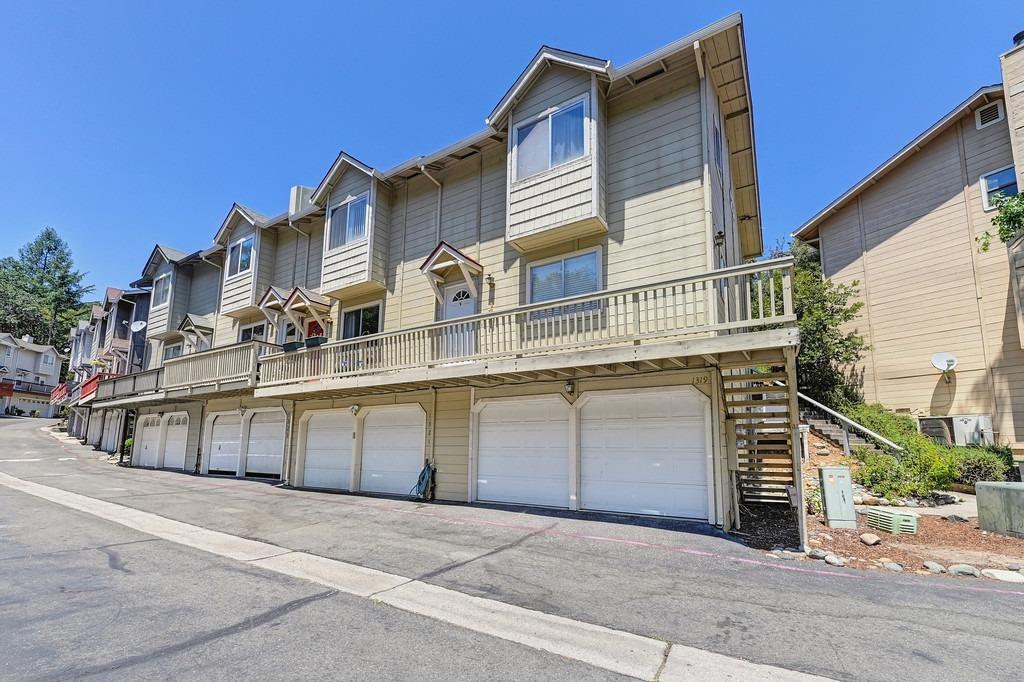 Photo of 1321 Oak Ridge Dr in Colfax, CA