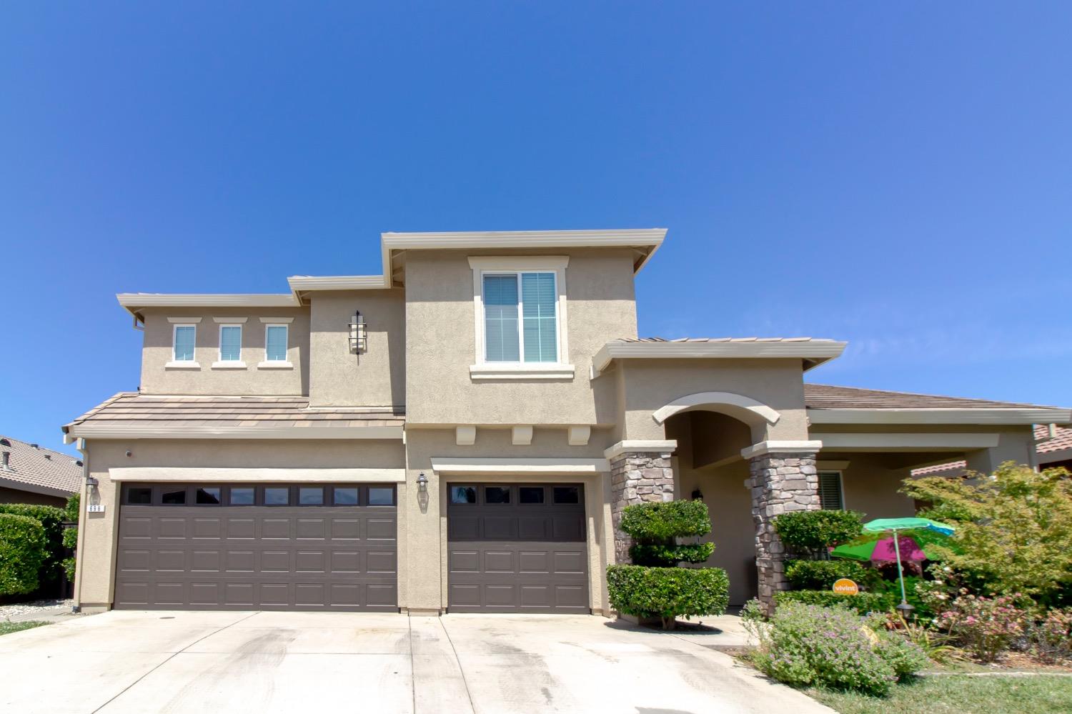 Photo of 696 Linley Ln in Lincoln, CA
