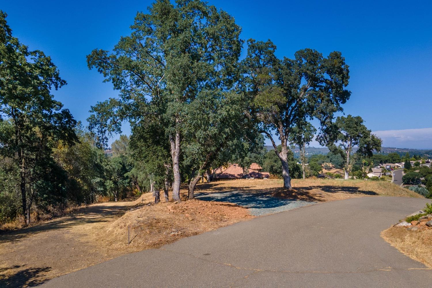 Crazy Horse Court, Cameron Park, California image 8