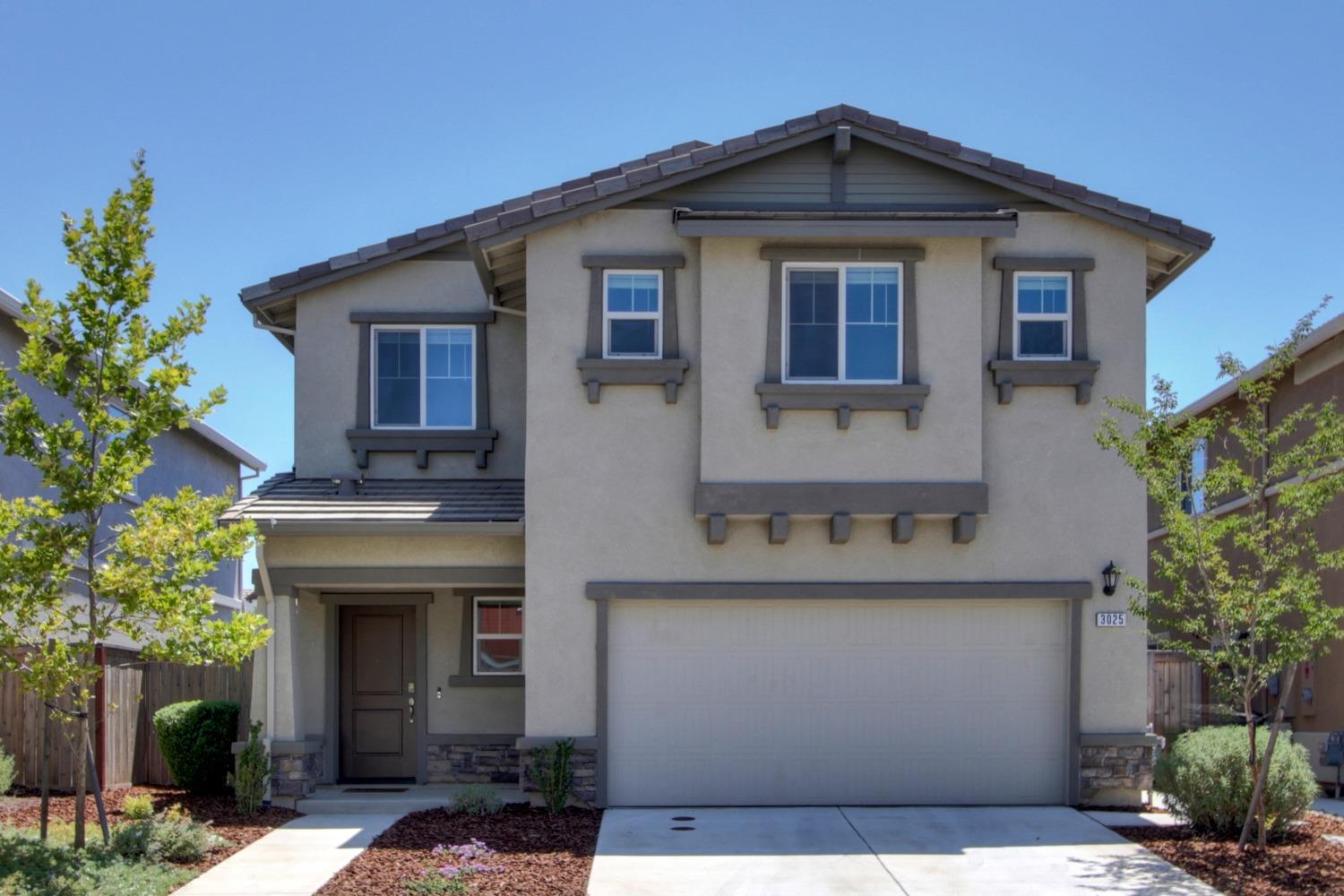 Photo of 3025 Welton Cir in Roseville, CA