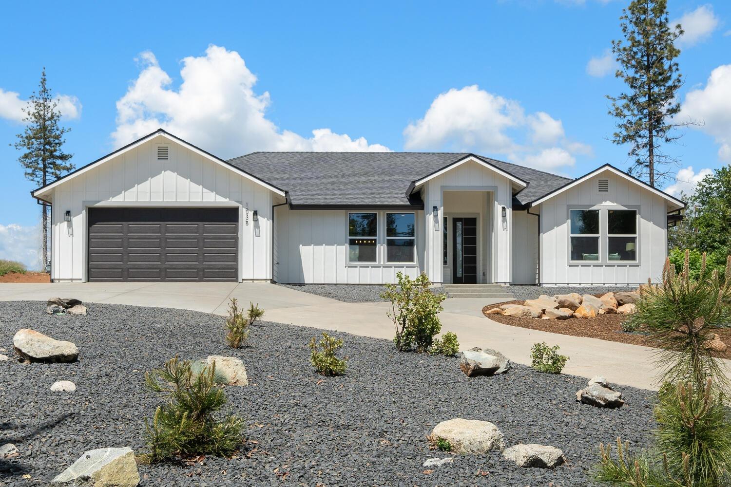 Photo of 1035 Wagstaff Rd in Paradise, CA