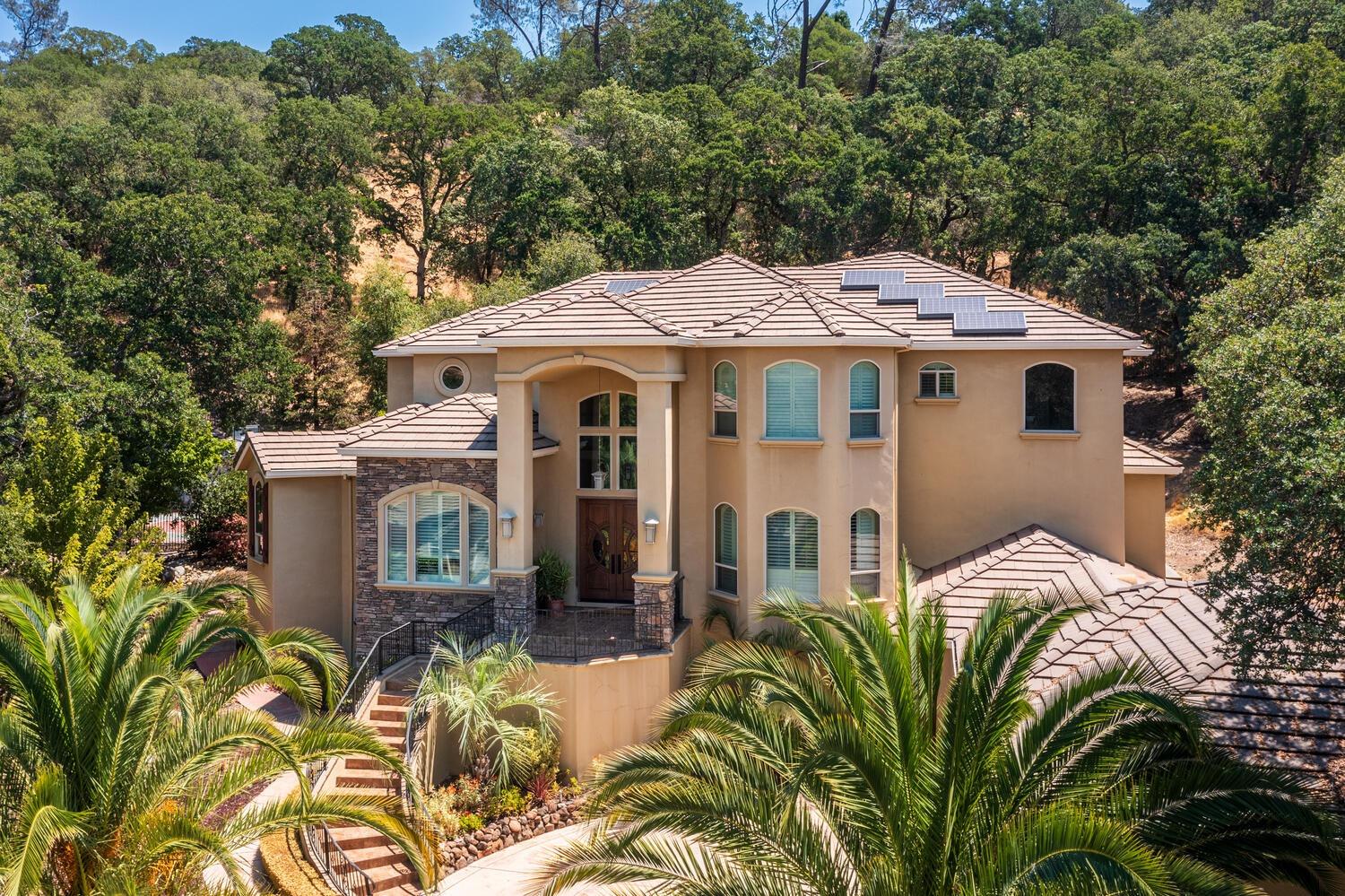 Photo of 2346 Clubhouse Dr in Rocklin, CA