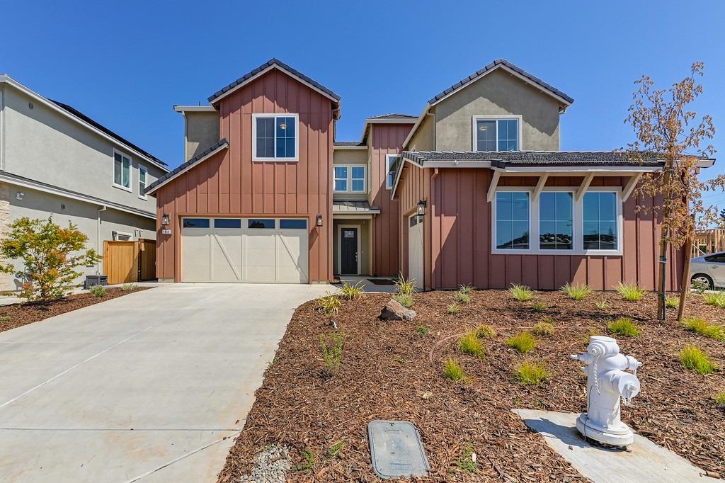 Photo of 1850 Petite Syrah Ln in Roseville, CA